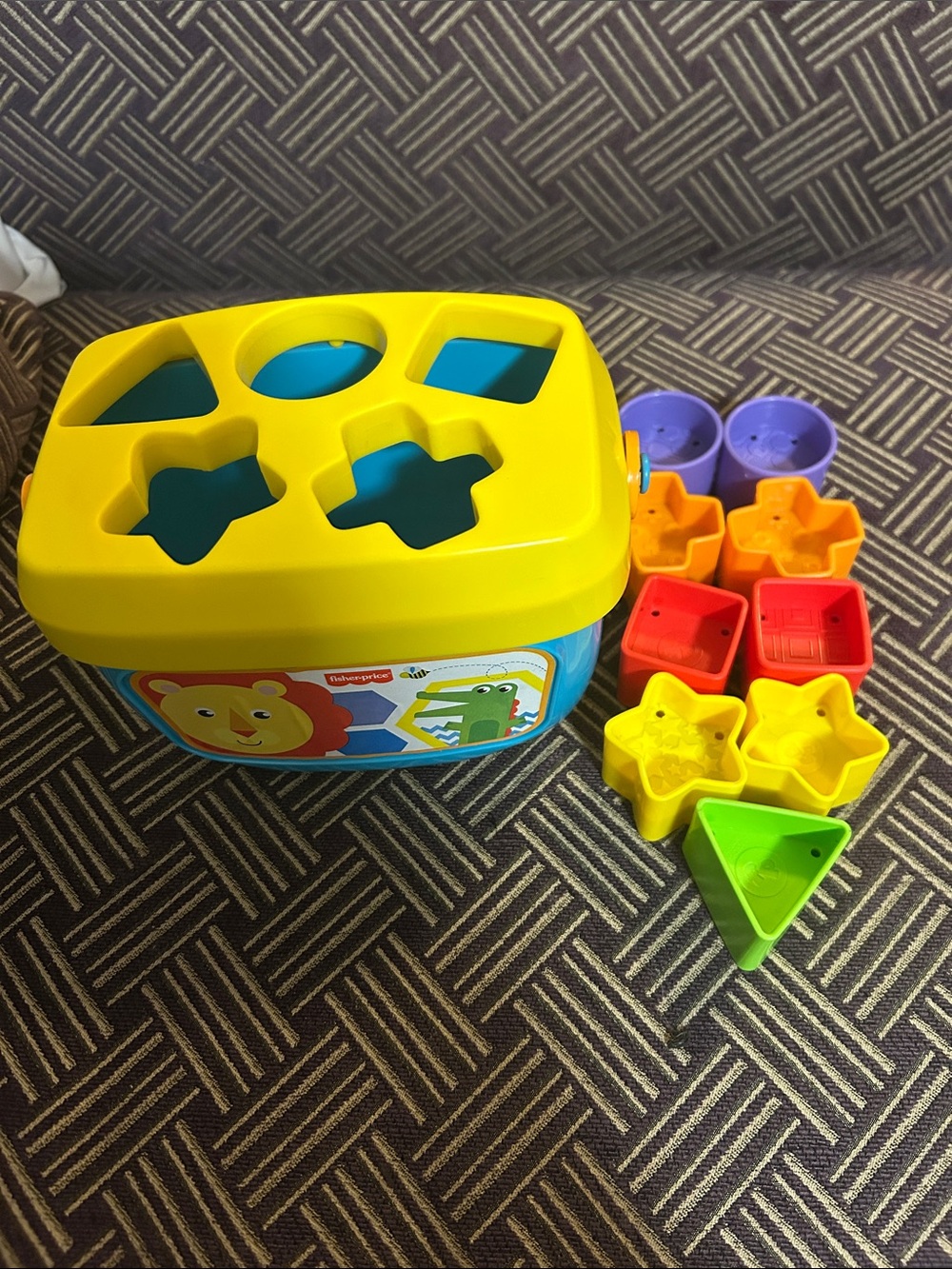 Fisher-Price Yellow and Blue Shape Sorting Activity Box with Multicolor Shapes